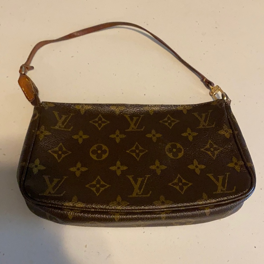 Vintage Louis Vuitton Pochette